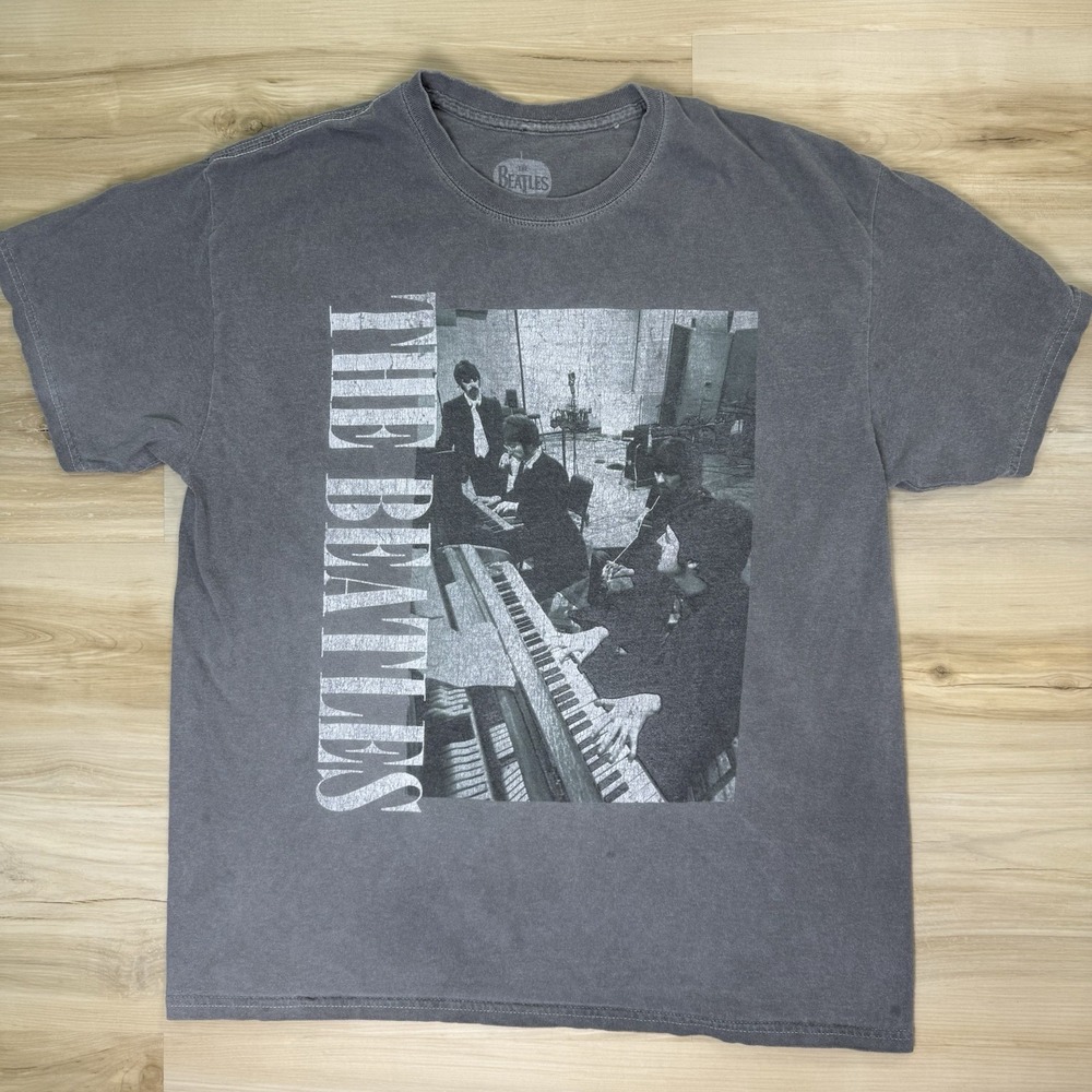 The Beatles Band T Shirt Mens Medium Large Gray Studio Photo Graphic Tee Rock